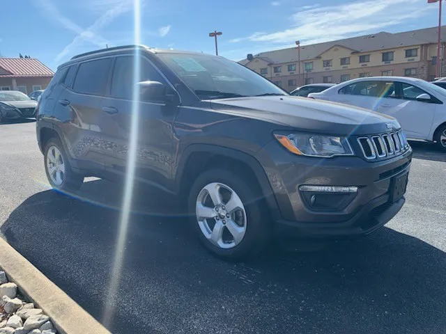 2019 Jeep Compass Latitude's photo