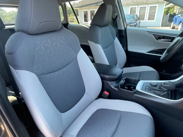 2022 Toyota RAV4 Hybrid photo 21