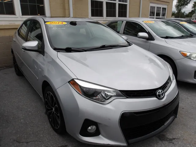 2014 Toyota Corolla S Plus