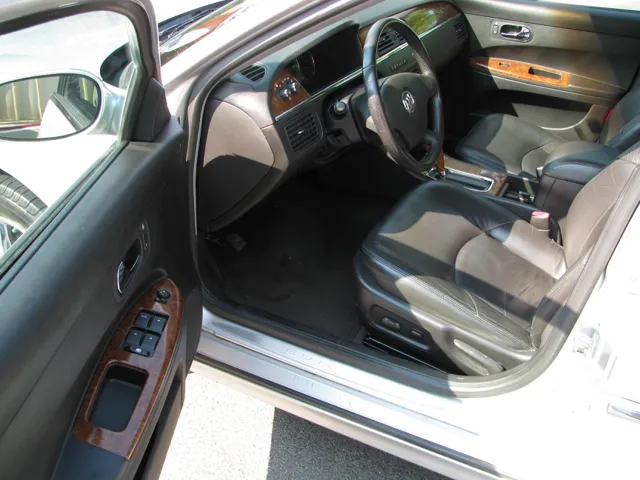 2005 Buick LaCrosse CXL - Photo 7