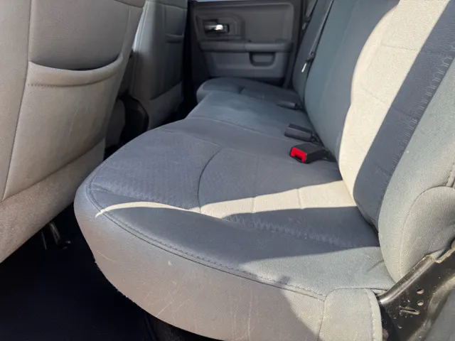 2013 Ram 1500 SLT photo 8