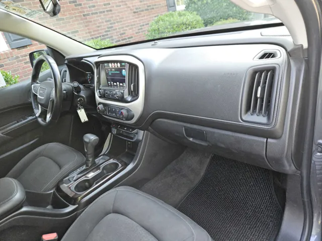 2017 GMC Canyon SLE - Photo 36