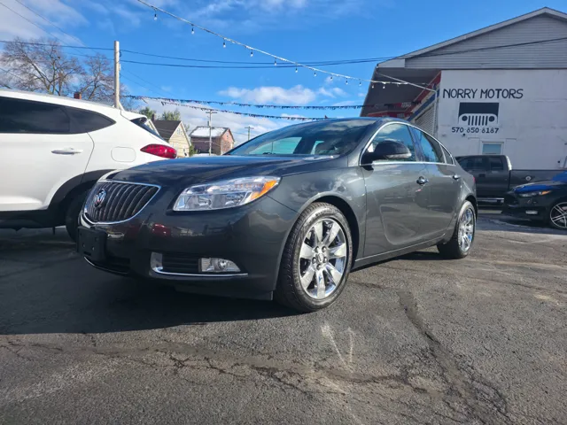 2013 Buick Regal Premium 1's photo