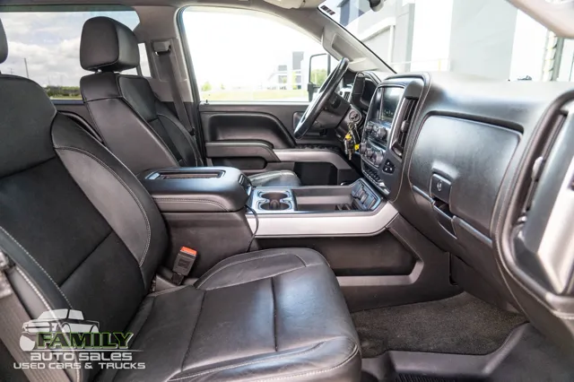 2016 Chevrolet Silverado 2500HD LTZ - Photo 26