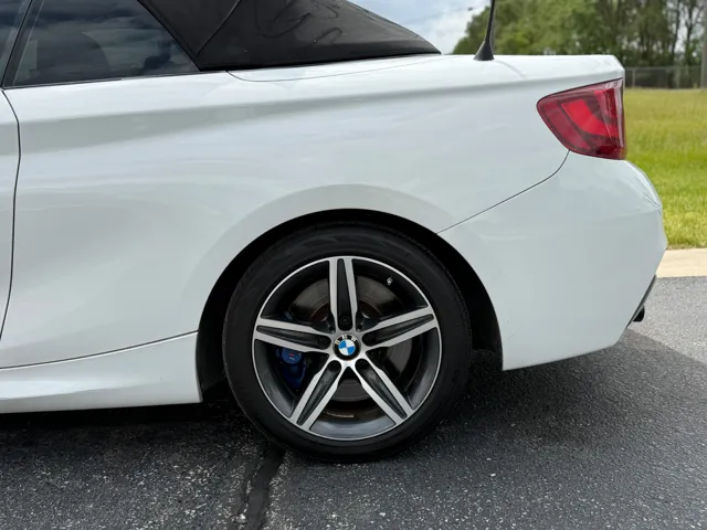 2015 BMW 2 Series M235i - Photo 8