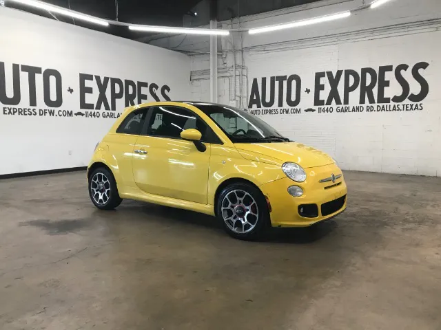 2012 FIAT 500 Sport's photo