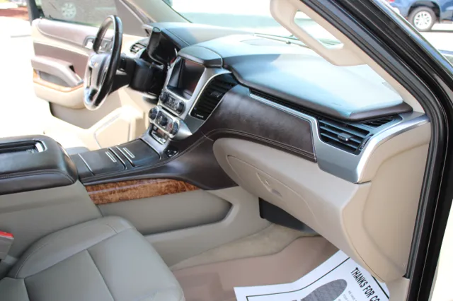 2015 Chevrolet Suburban LTZ - Photo 20