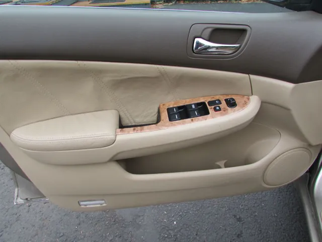 2003 Honda Accord EX - Photo 7