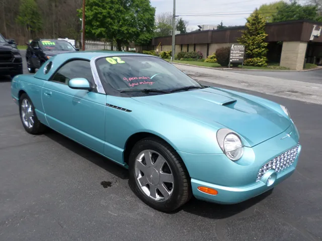 2002 Ford Thunderbird