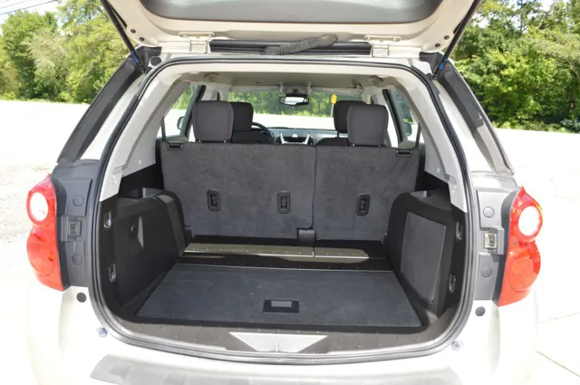 2015 Chevrolet Equinox LS - Photo 6