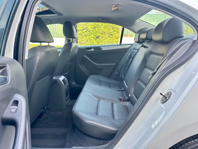 2014 Volkswagen Jetta SE - Photo 28