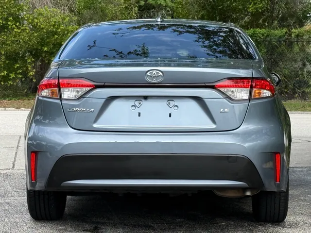 2020 Toyota Corolla LE - Photo 15