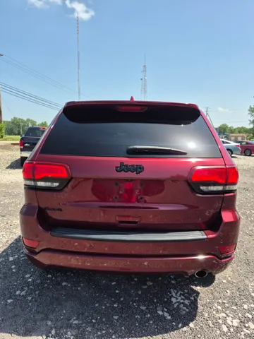 2018 Jeep Grand Cherokee Altitude - Photo 7