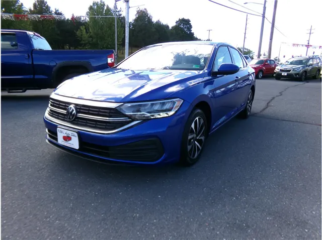 2024 Volkswagen Jetta S's photo