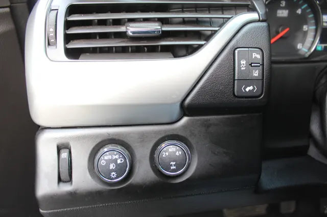 2015 Chevrolet Tahoe LTZ - Photo 26