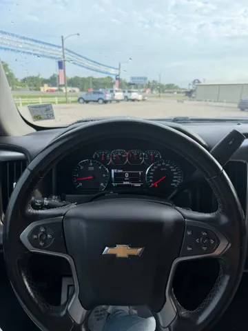 2016 Chevrolet Silverado 1500 LT - Photo 17