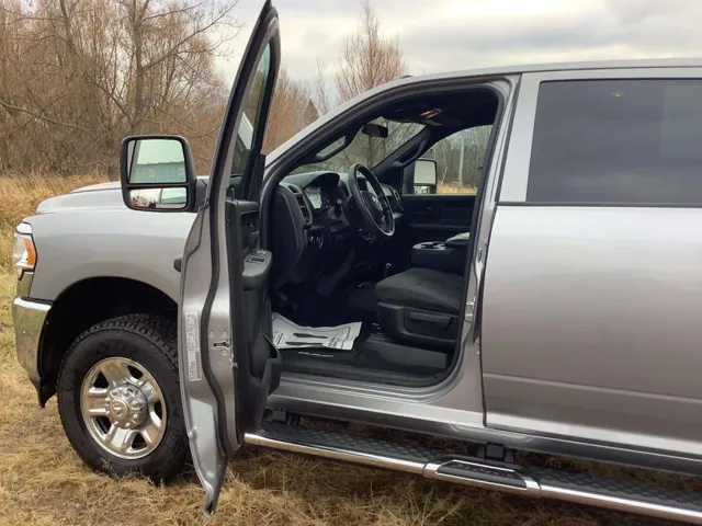 2023 RAM Ram 2500 Pickup Tradesman - Photo 13