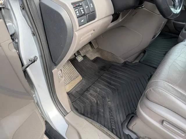 2017 Honda Odyssey EX-L - Photo 25