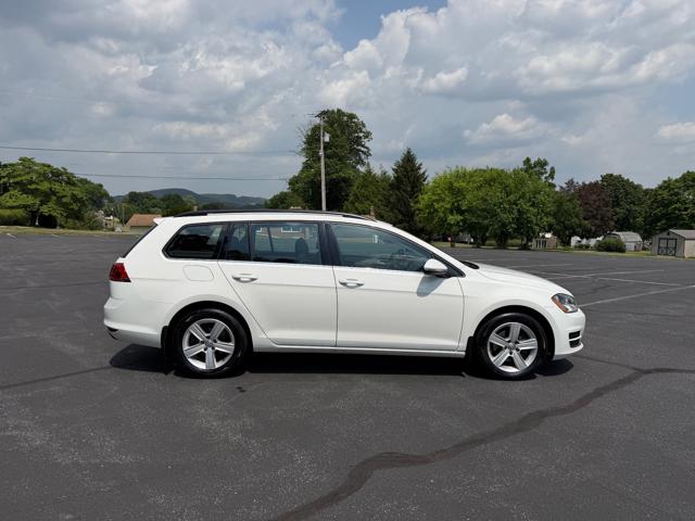 2015 Volkswagen Golf SportWagen TDI S