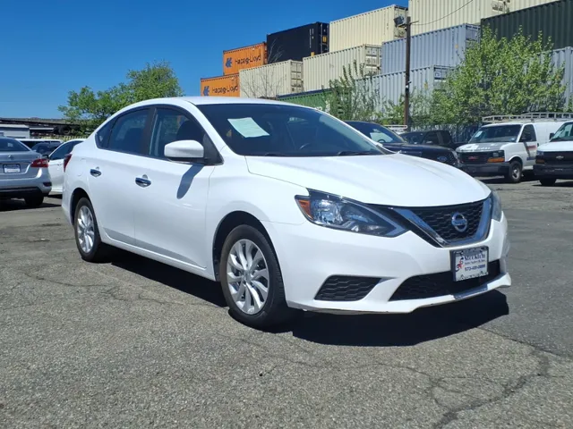 2019 Nissan Sentra SV CVT's photo