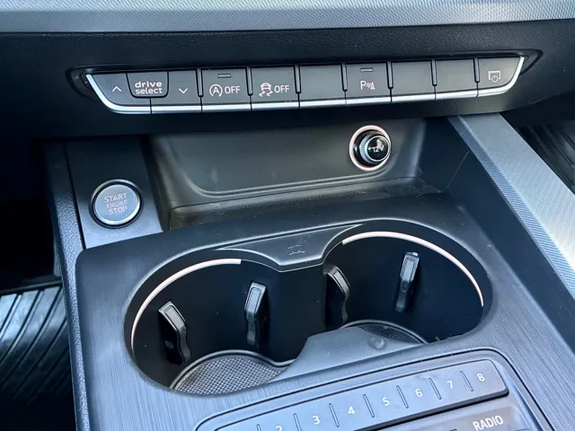 2017 Audi A4 Premium - Photo 31