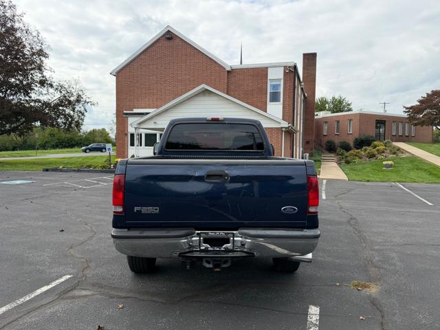 2004 Ford F-250 SD XLT Crew Cab 4WD
