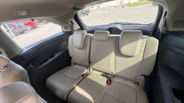 2018 Honda Odyssey Elite - Photo 16