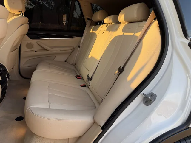 2015 BMW X5 xDrive35d - Photo 33
