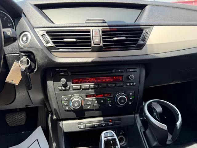 2014 BMW X1 28i - Photo 8