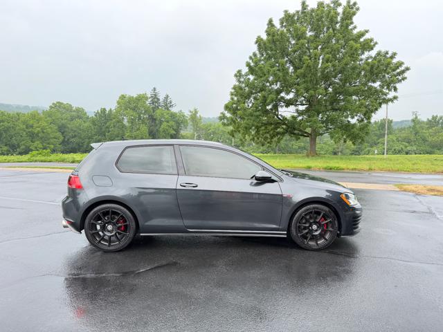 2015 Volkswagen GTI S 6M 2-Door