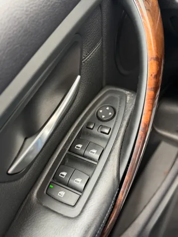 2014 BMW 3 Series 328i - Photo 20