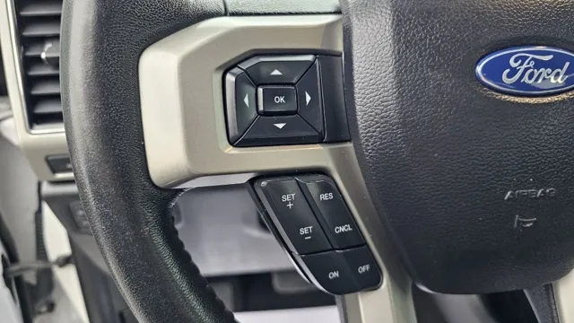 2019 Ford F-150 XLT - Photo 17