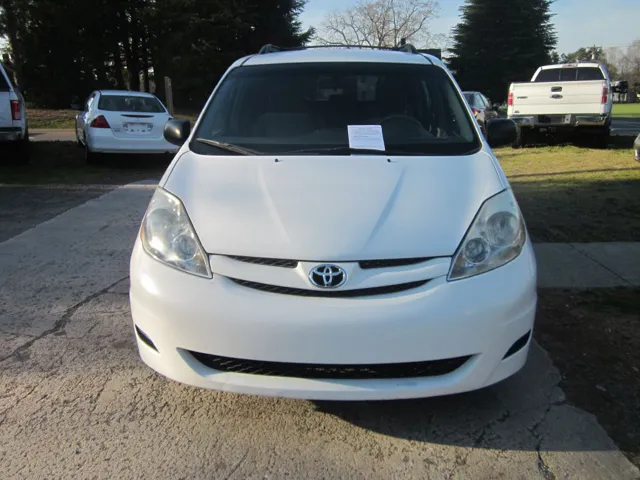 2008 Toyota Sienna