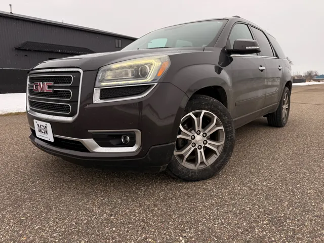 2013 GMC Acadia SLT1's photo
