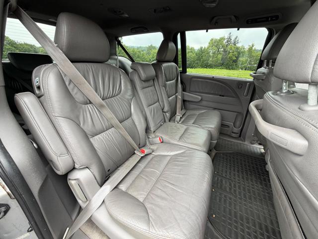 2010 Honda Odyssey EX-L w/ DVD and Navigation