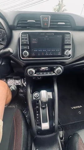 2020 Nissan Versa Sedan SR - Photo 8