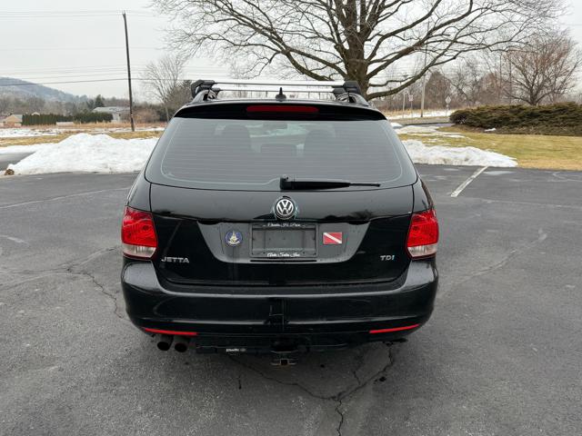 2011 Volkswagen Jetta SportWagen 2.0L TDI
