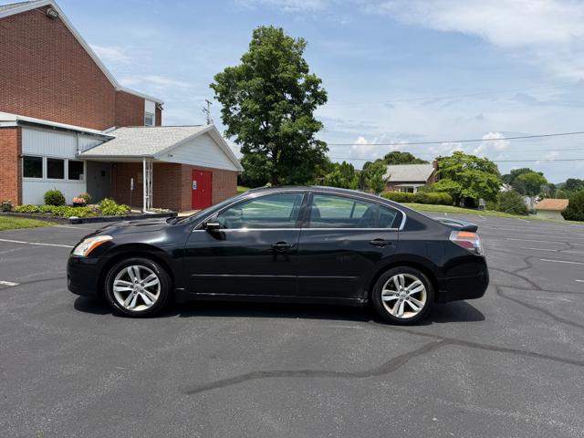 2010 Nissan Altima 3.5 SR