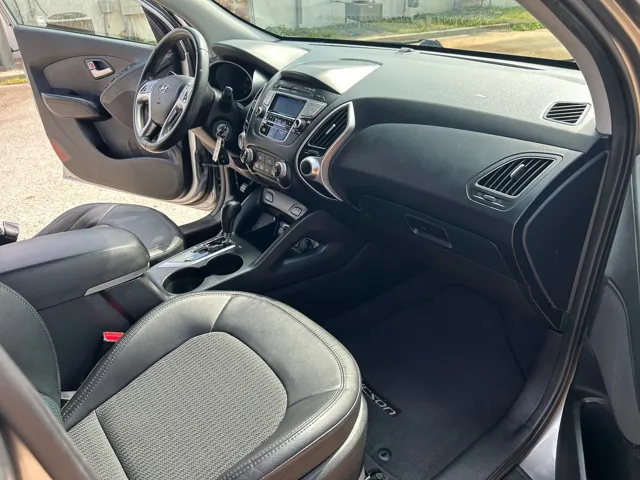 2013 Hyundai Tucson GLS - Photo 8
