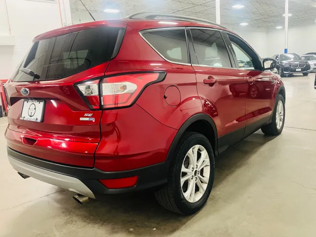 2018 Ford Escape SE photo 8