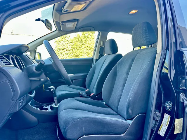 2011 Nissan Versa SL - Photo 27