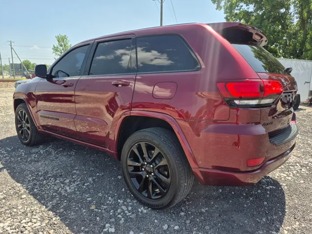 2018 Jeep Grand Cherokee Altitude - Photo 6