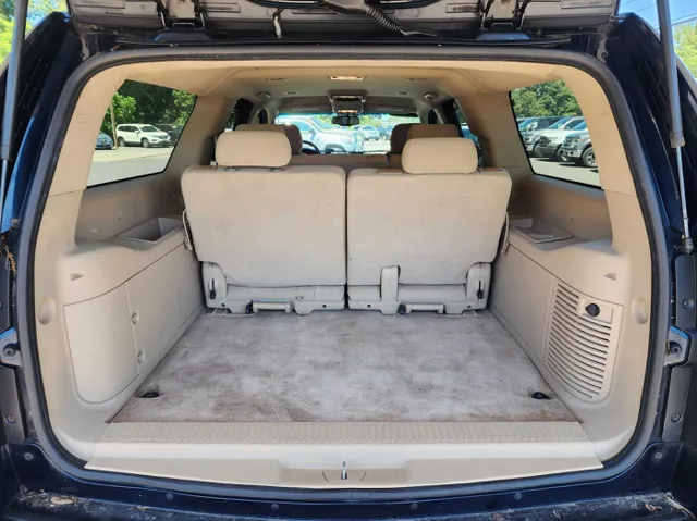 2008 Chevrolet Suburban LS - Photo 15