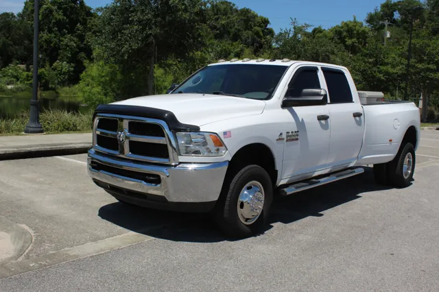 2017 RAM 3500 Tradesman 4X4 Crew Cab LWB's photo