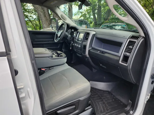 2018 Ram 3500 photo 20
