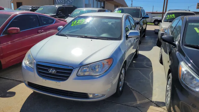 2008 Hyundai Elantra's photo