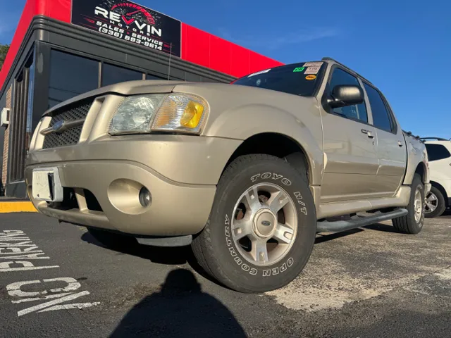 2004 Ford Explorer Sport Trac XLS