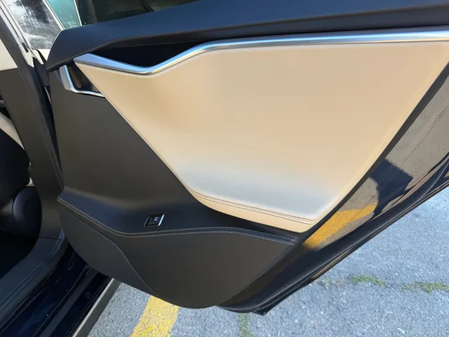 2014 Tesla Model S S - Photo 29