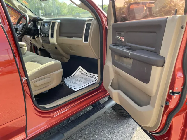 2009 Dodge Ram photo 25