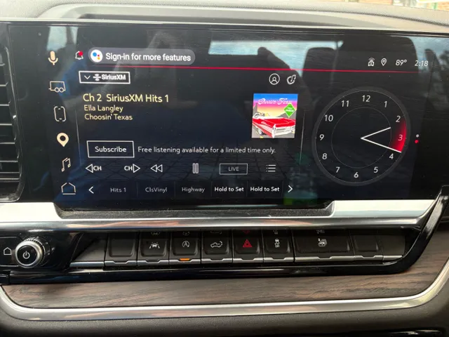 2025 GMC Sierra 1500 SLT - Photo 22